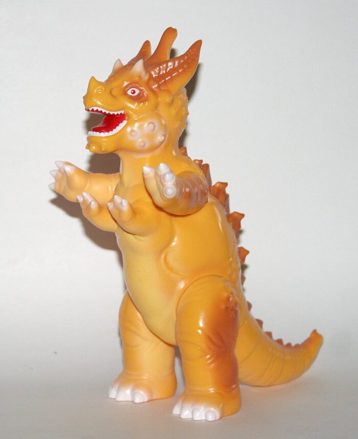 Super7 Yellow Taoking