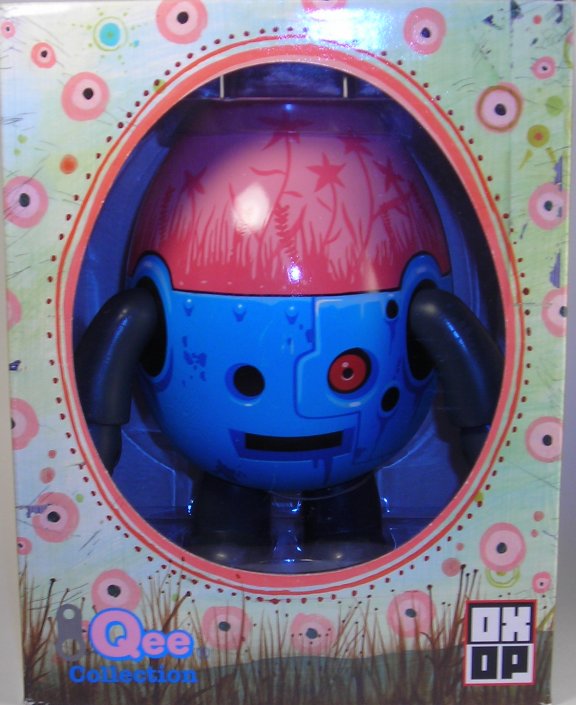Toy2R x Jeff Soto Exclusive Gumivore Egg Qee