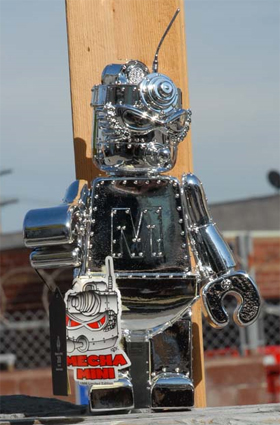 Mecha Mini Hysteric MIB Frank Kozik