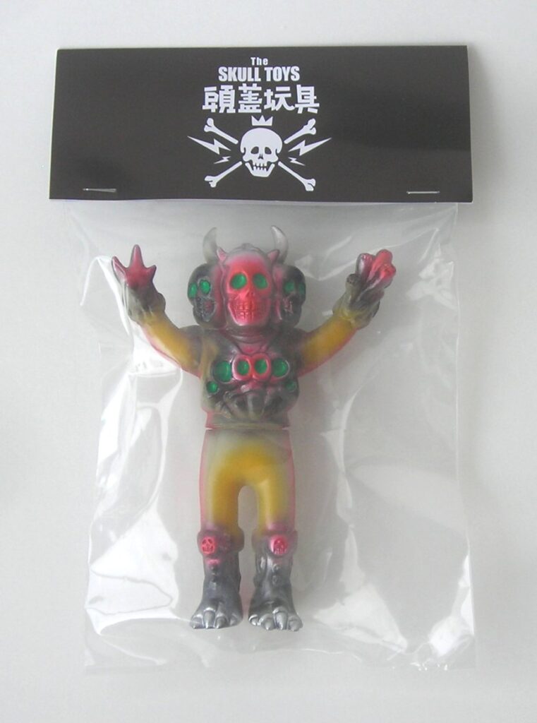 Skull Toys x Toy Tokyo SDCC Exclusive mini Dokurocks Fuzz