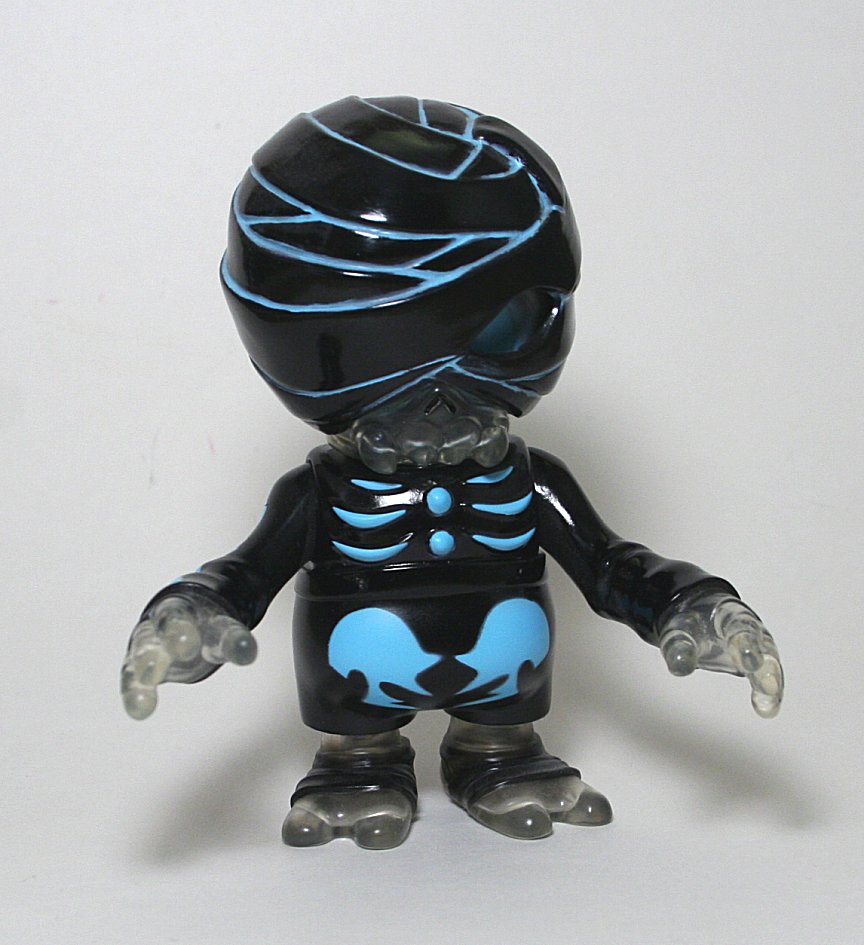 Secret Base Black Mummy Damaged Brain Blue