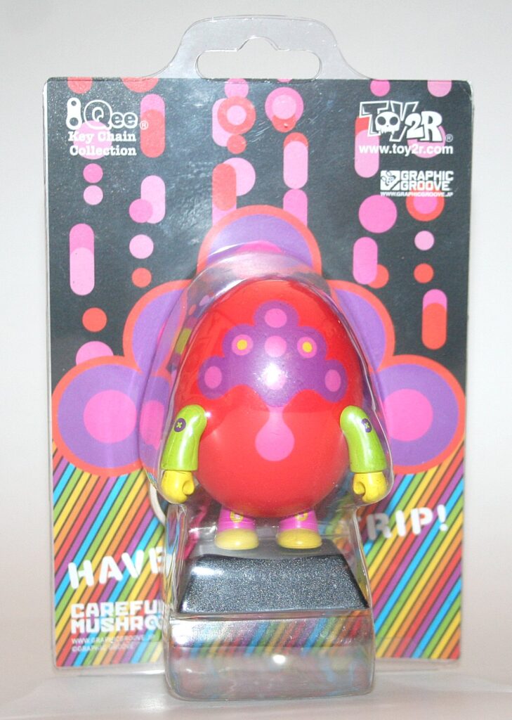 Toy2R Careful Mushroom Egg Qee