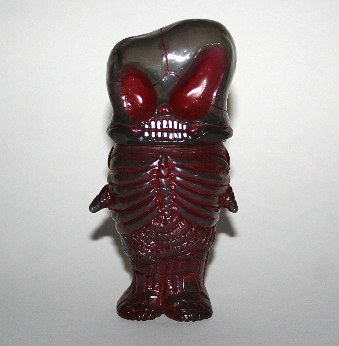 Skull Head Butt Monster Q Bloody Bone 