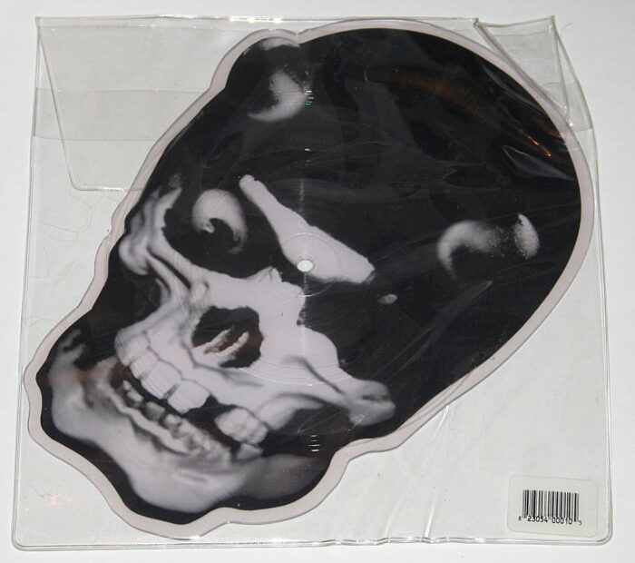 Atom Age Vampire in 308 Balzac Picture Disc