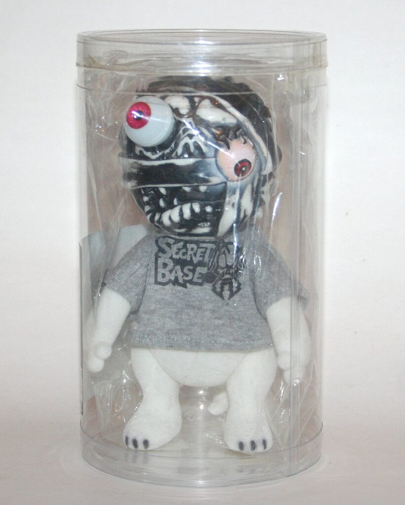Secret Base SDCC 2006 Obake Dog