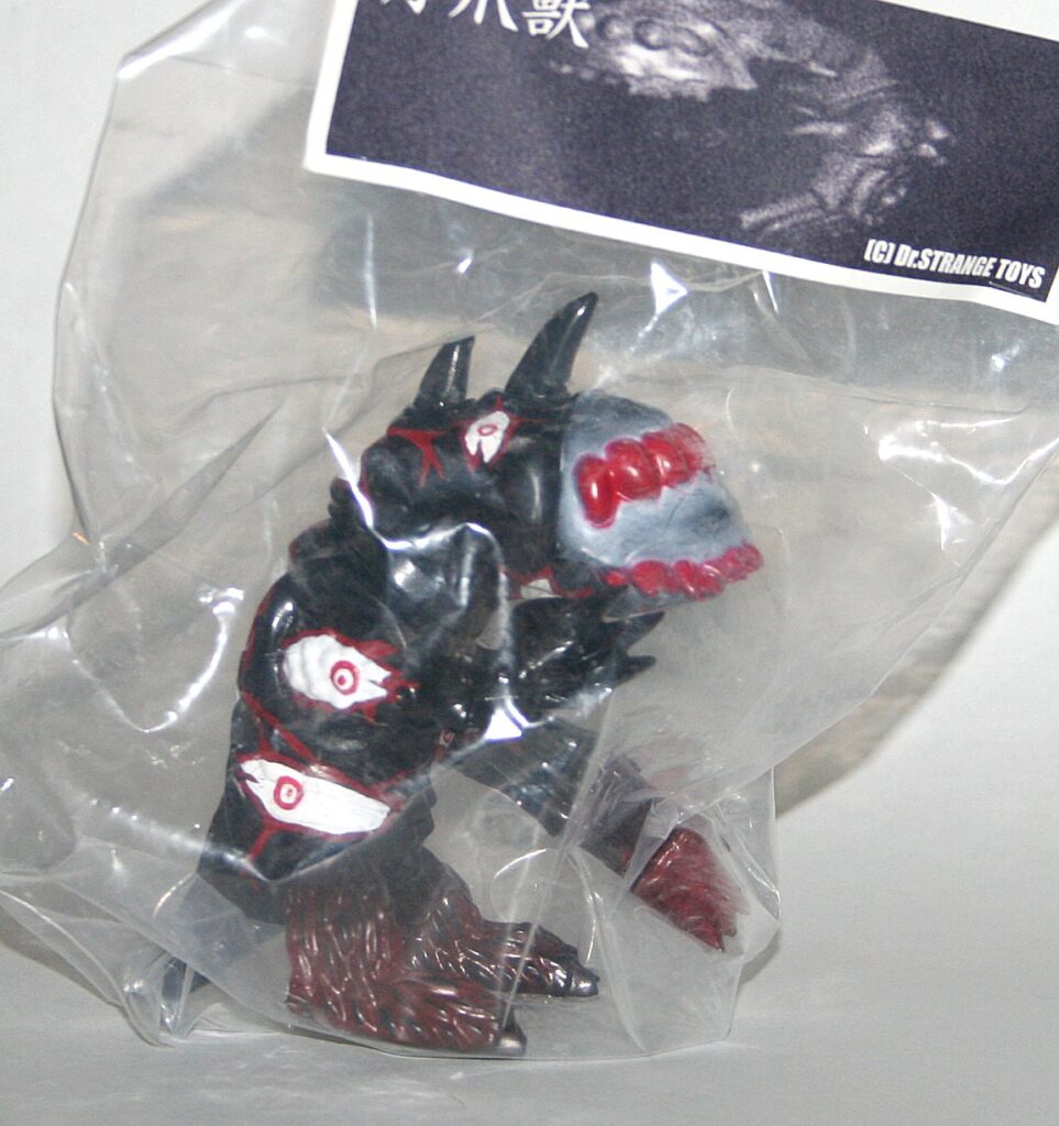 Dr Strange Toys Black Target Moon Claw Beast