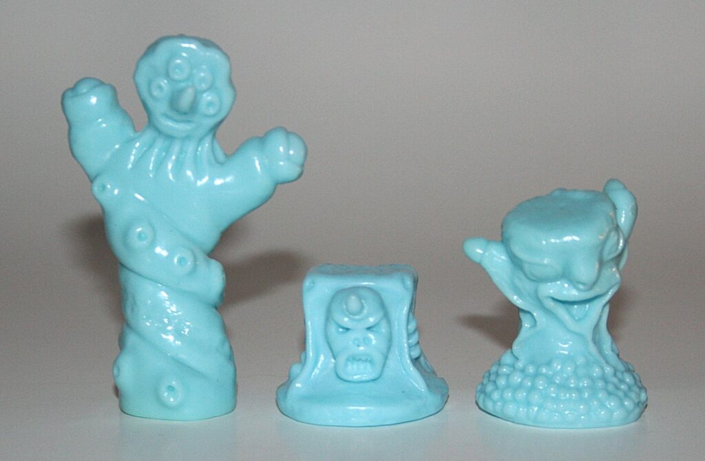 Secret Demon Service Blue Vanishing Witch Play Set