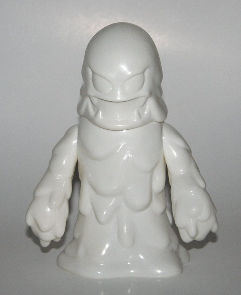 Rumble Monsters x Solid White Blank Damnedron