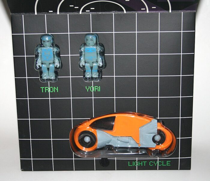 Medicom Tron Kubrick Set A Tron, Yori & Light Cycle