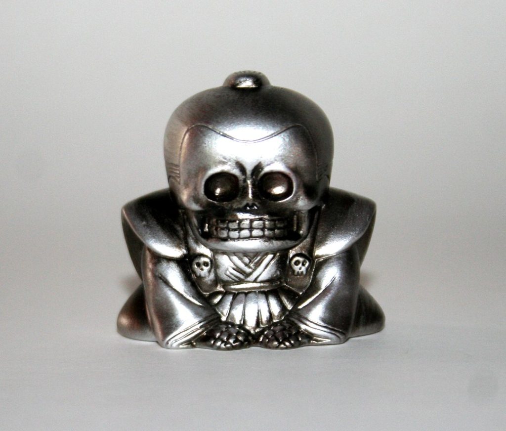 RealxHead Silver and Black Honesuke