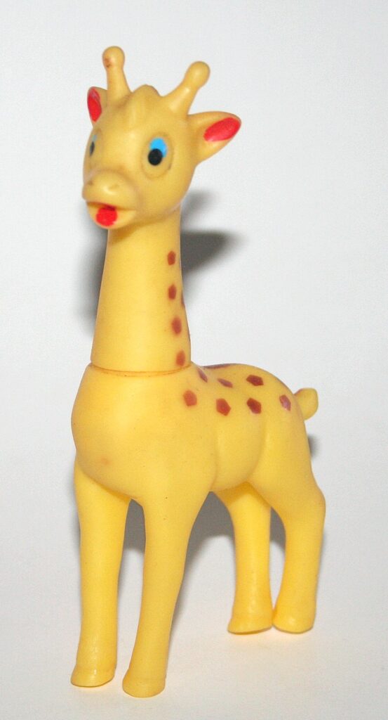 Kodama Yellow Giraffe