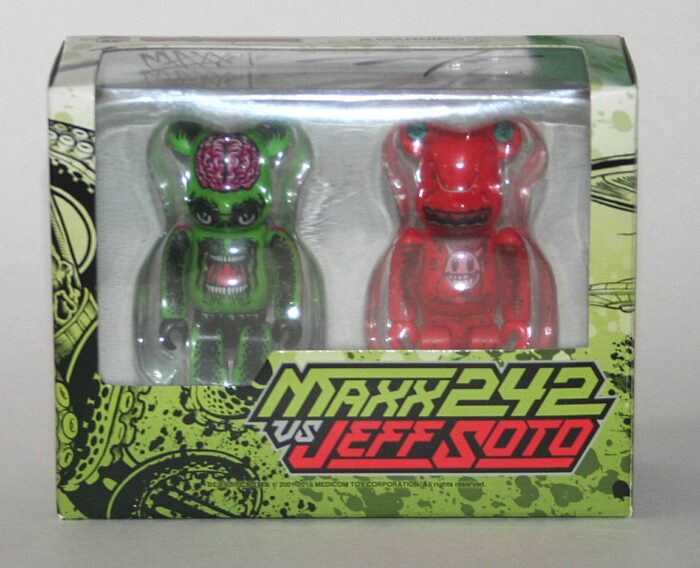 Medicom Be@rbrick Maxx242 vs Jeff Soto Signed