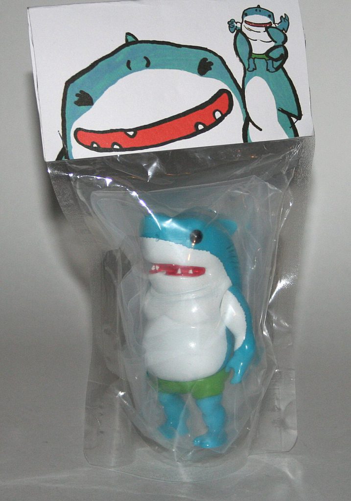 Momoco White w Green Shorts Shark Boy