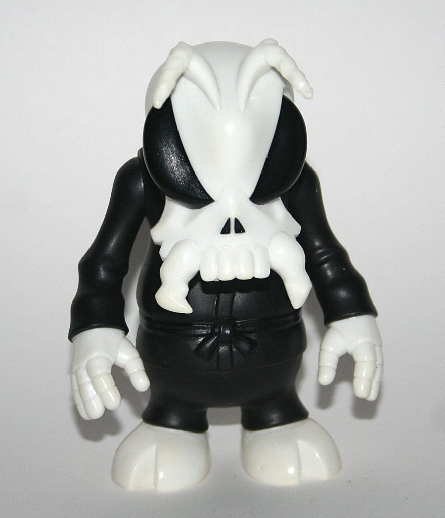Secret Base Black on White Skullbee