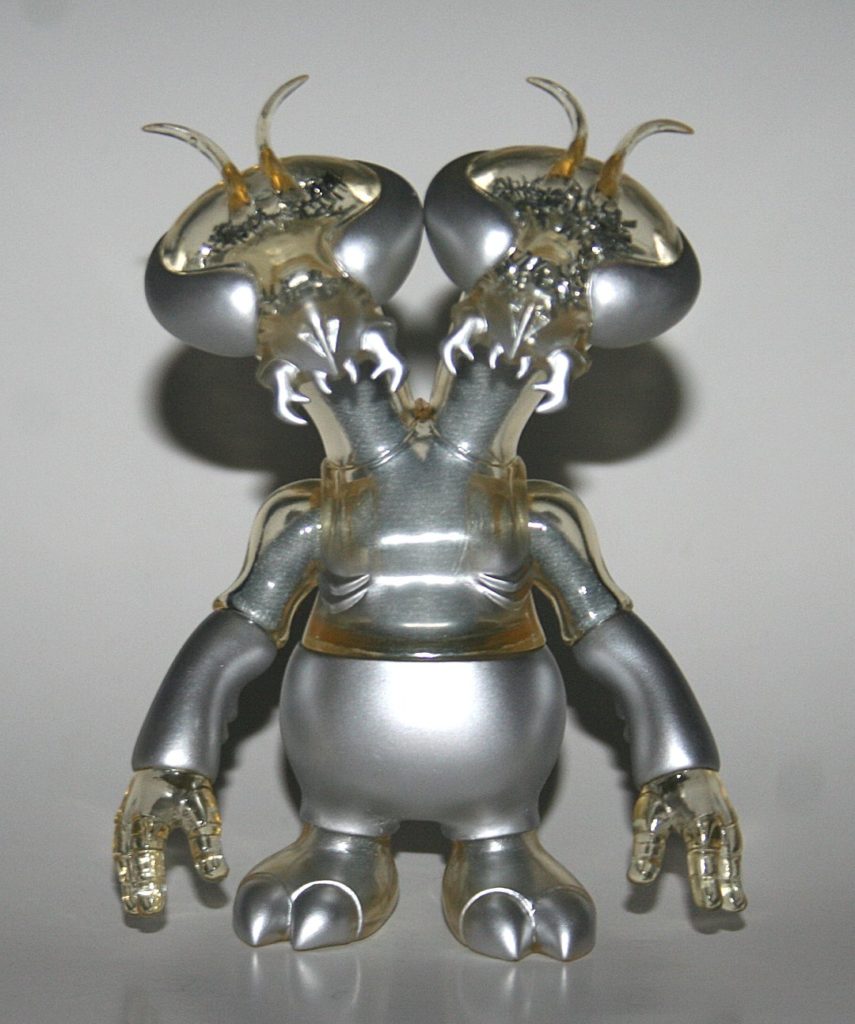 Secret Base Alien Skull Mantis