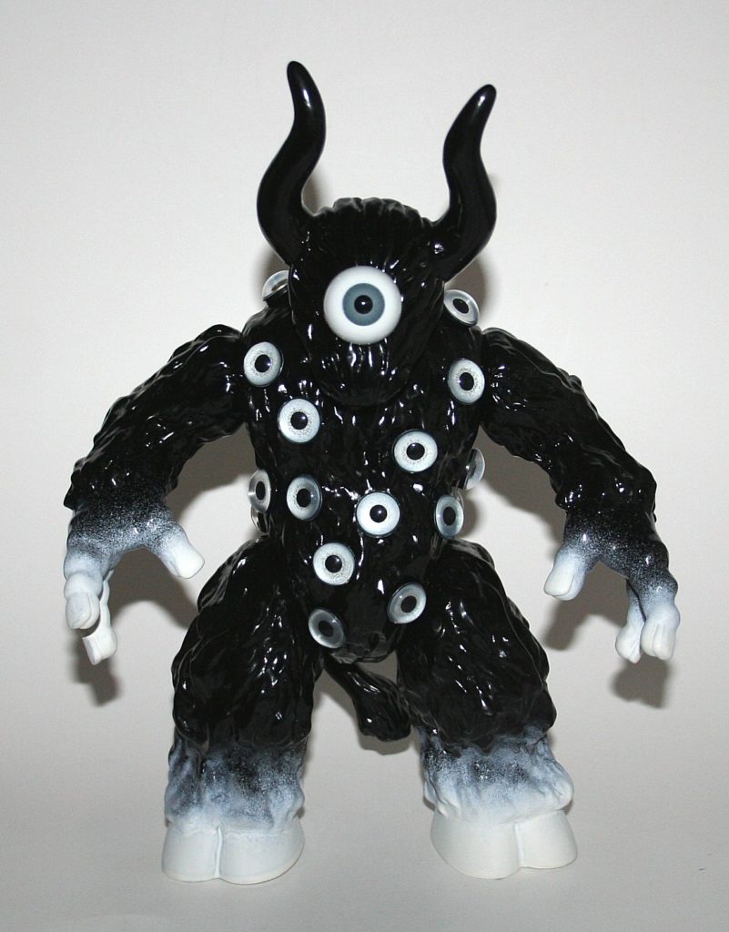 Target Earth x Brent Nolasco Eye See You Custom Faceless Bull