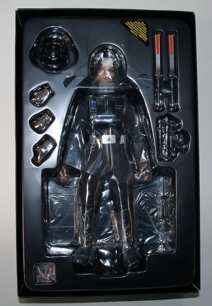 Hot Toys x Sideshow Exclusive Jyn Erso Imperial Disguise Version