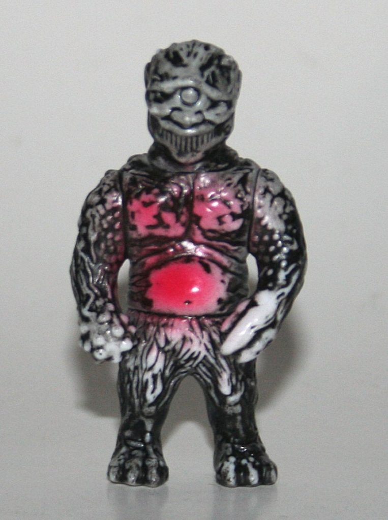Medicom x MVH VAG Series 16 Black Rub Ollie