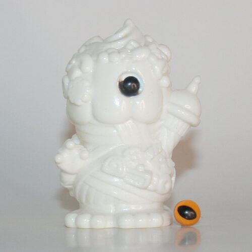 RealxHead x Refreshment Unpainted White Mutant Chaos