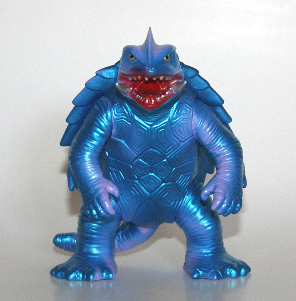 Marusan Mid Size Purple 99 Gamera