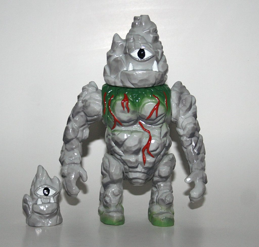 Apos Toys Grey Goronga with Ishikure