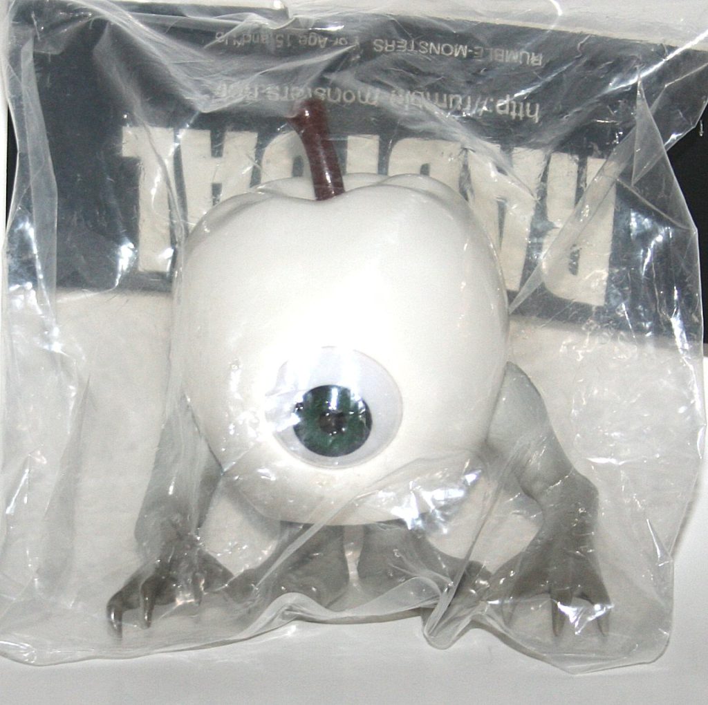 Rumble Monsters White Adam