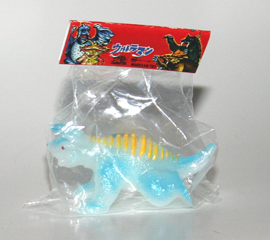 Marusan Seiki no Daikaiju Glow Blue Pagos