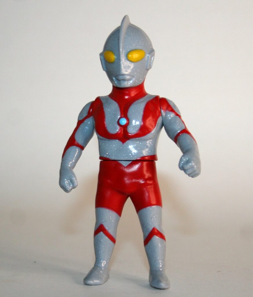 Max Toy Co X Tsuburaya Grey Lame Ultraman