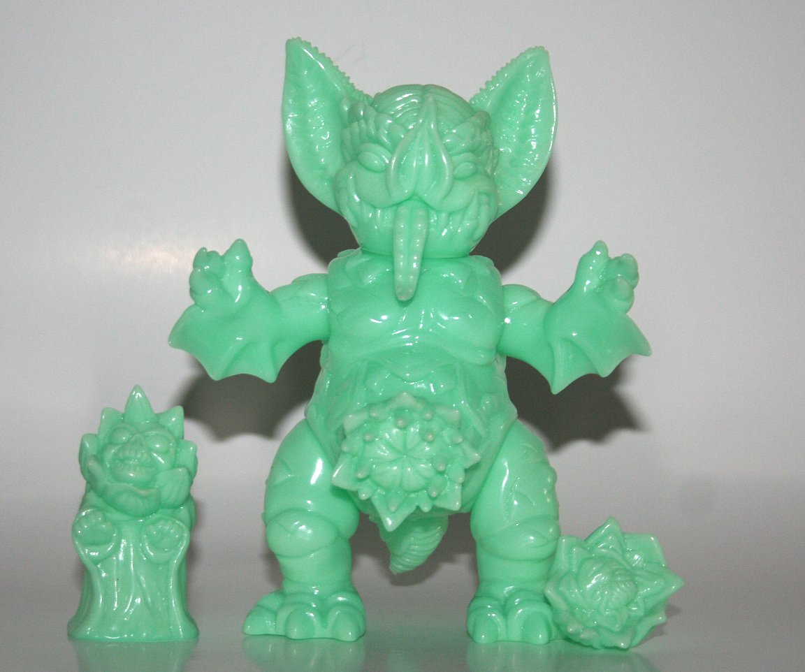 Paul Kaiju Green Glow Mockbat - Missing One Blossom