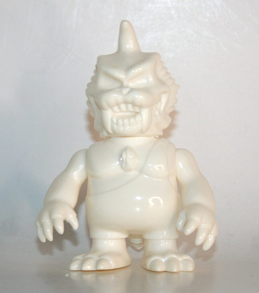 Gargamel White Gargamess