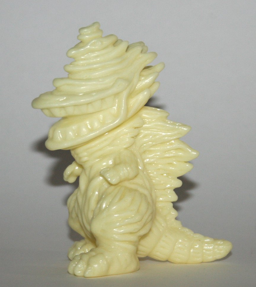 Gumtaro Unpainted GID Gizalla - Loose