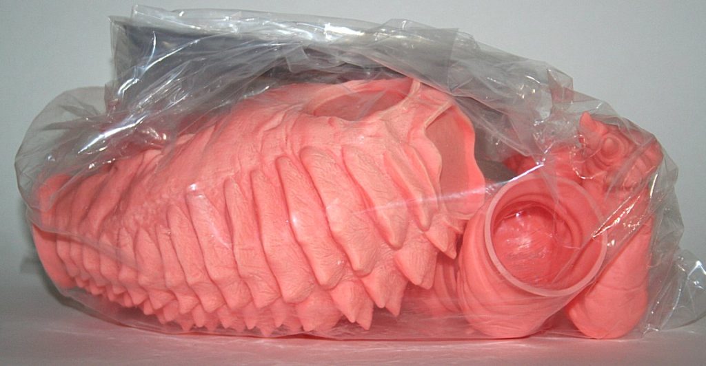Billiken Ultra Q Pink Glow in Dark Pagos Soft Vinyl Kit