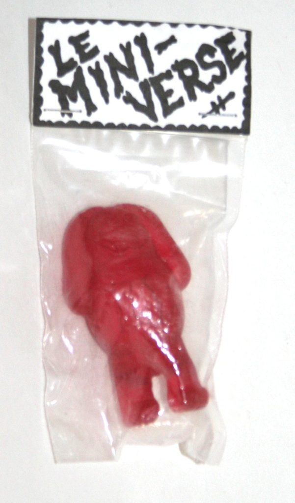 Le Merde Clear Red Burger Buns Mini Resin
