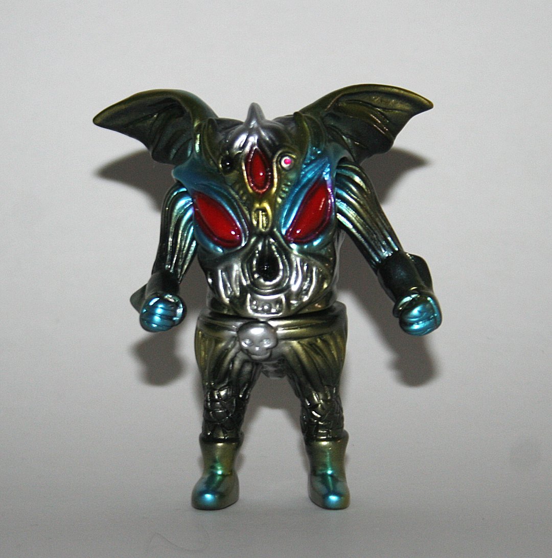 値下げ】 新品bosscharged KAIJUポールカイジュウ抽選完売品 Dark 新品