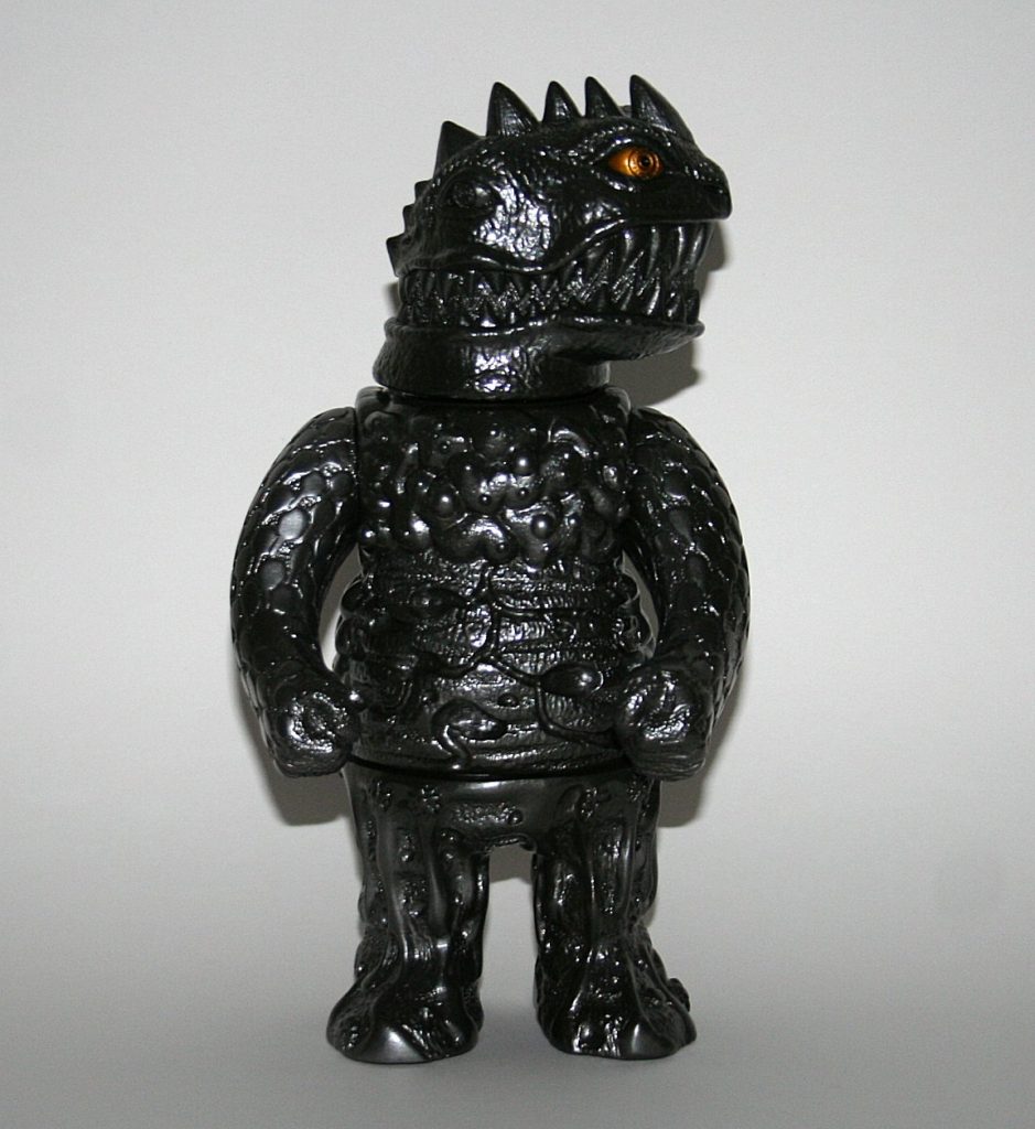 Leo Sofvi Silver Lame Idol Monster