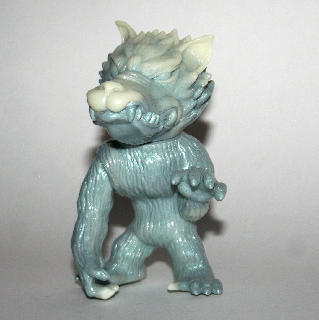【冬バーゲン★特別送料無料！】 GID Shirahama and V3 Wolf Marbled Blue Grey SF・ファンタジー・ホラー