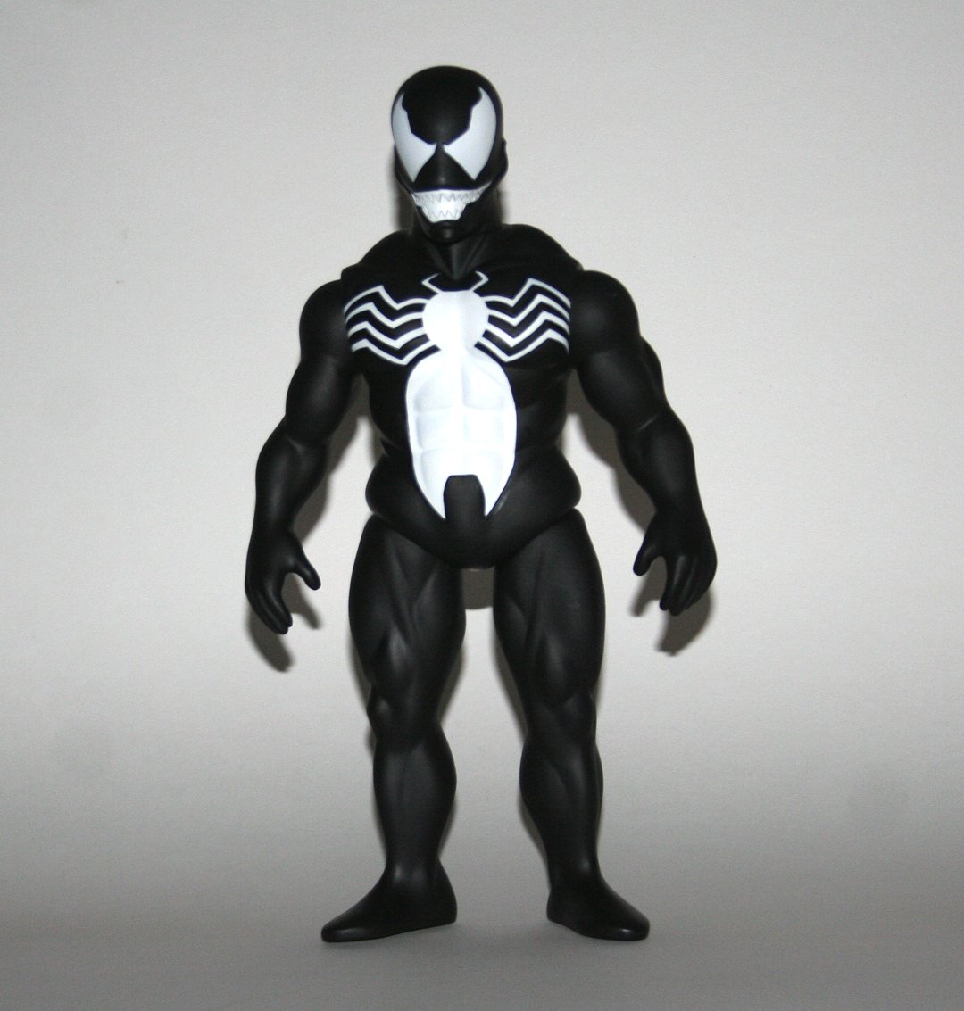 Bear Model x Marvel Venom Sofubi