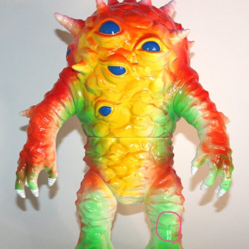 Max Toy Yellow and Blue on White Kaiju Eyezon