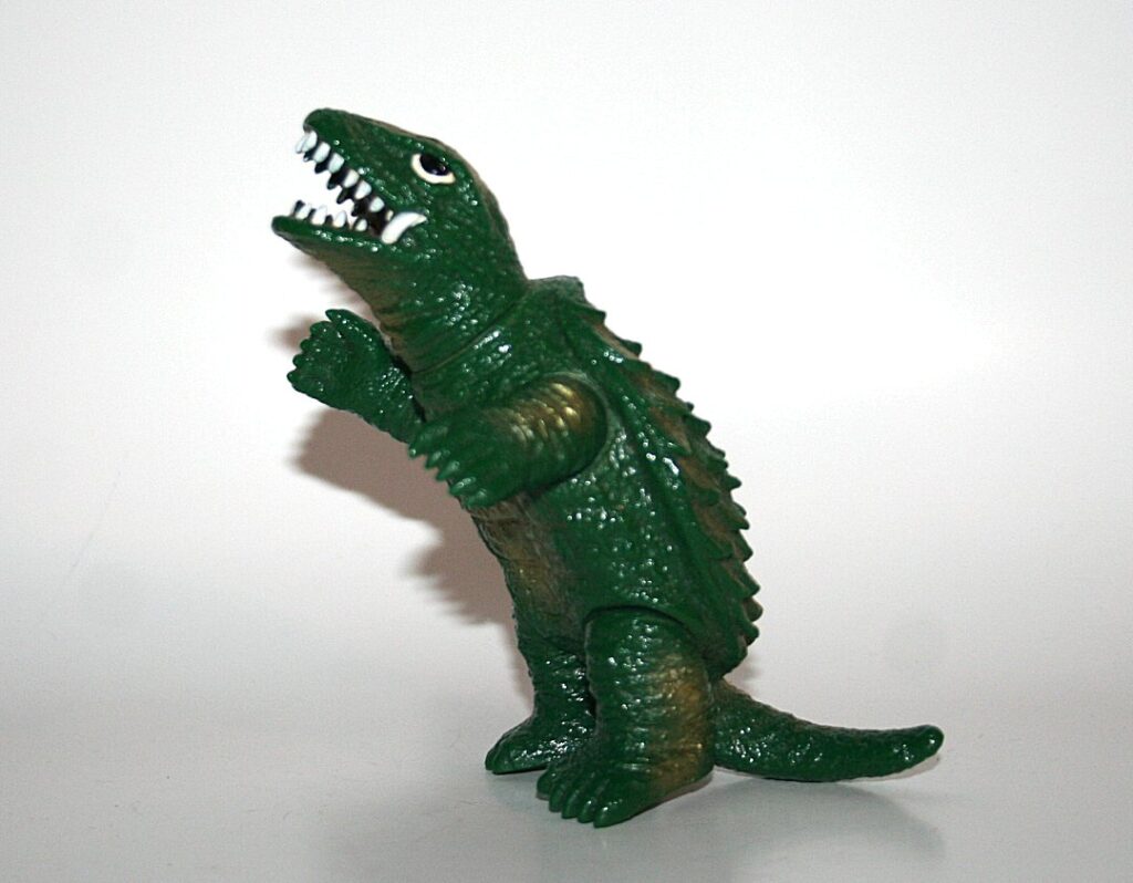 Slash Green with Gold Gamera - Loose
