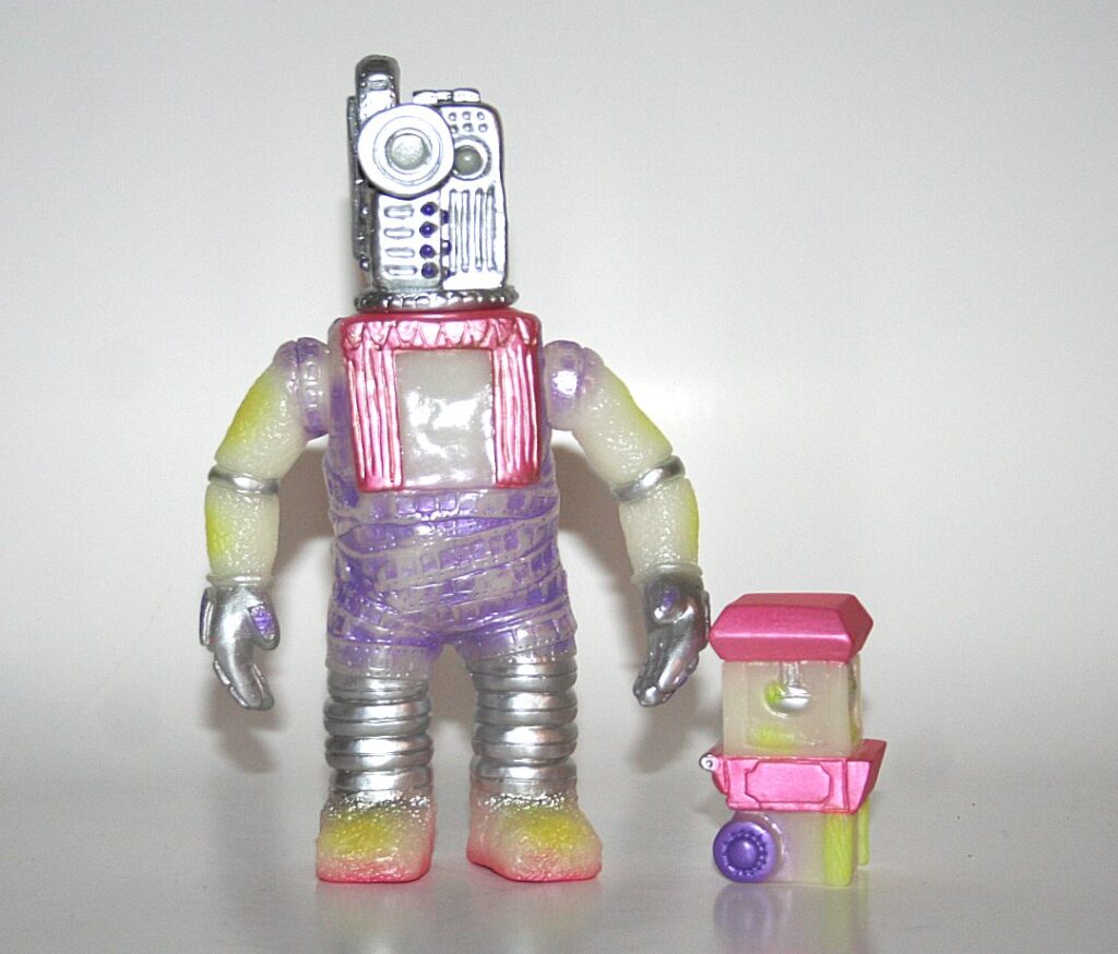 UhOh Toys Fuc Kaiju 2018 Cinematron