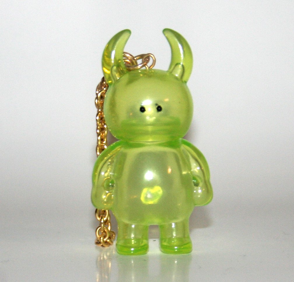Uamou Standing Clear Green with Chain