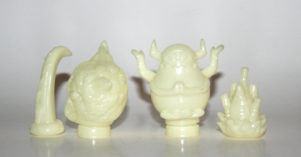 Gravy Toys Bwana Spoons GID Quiller Kamisama More Parts