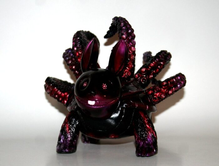 pink toys メドューサナイフ ソフビ Hardcore Toys x MightyClipper Rabtle Abyss Custom