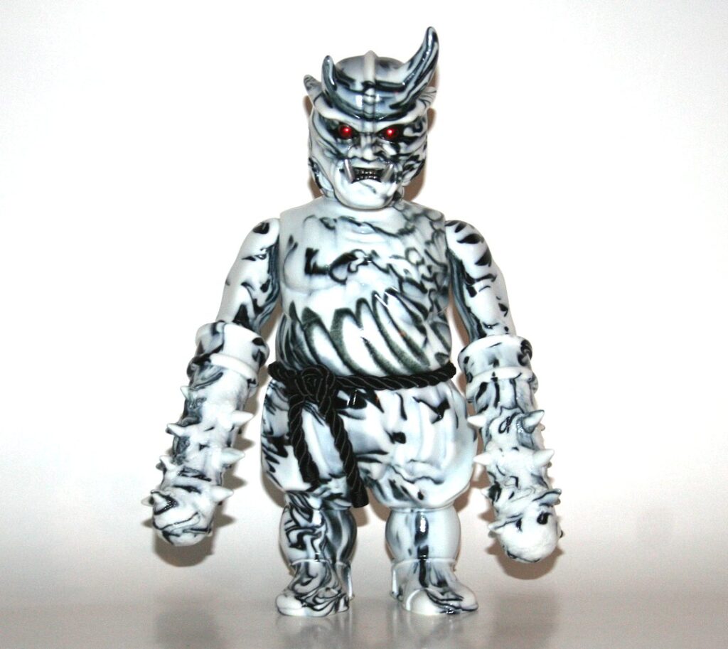 Play Studio White x Black Marbled Oniki Oninja V3