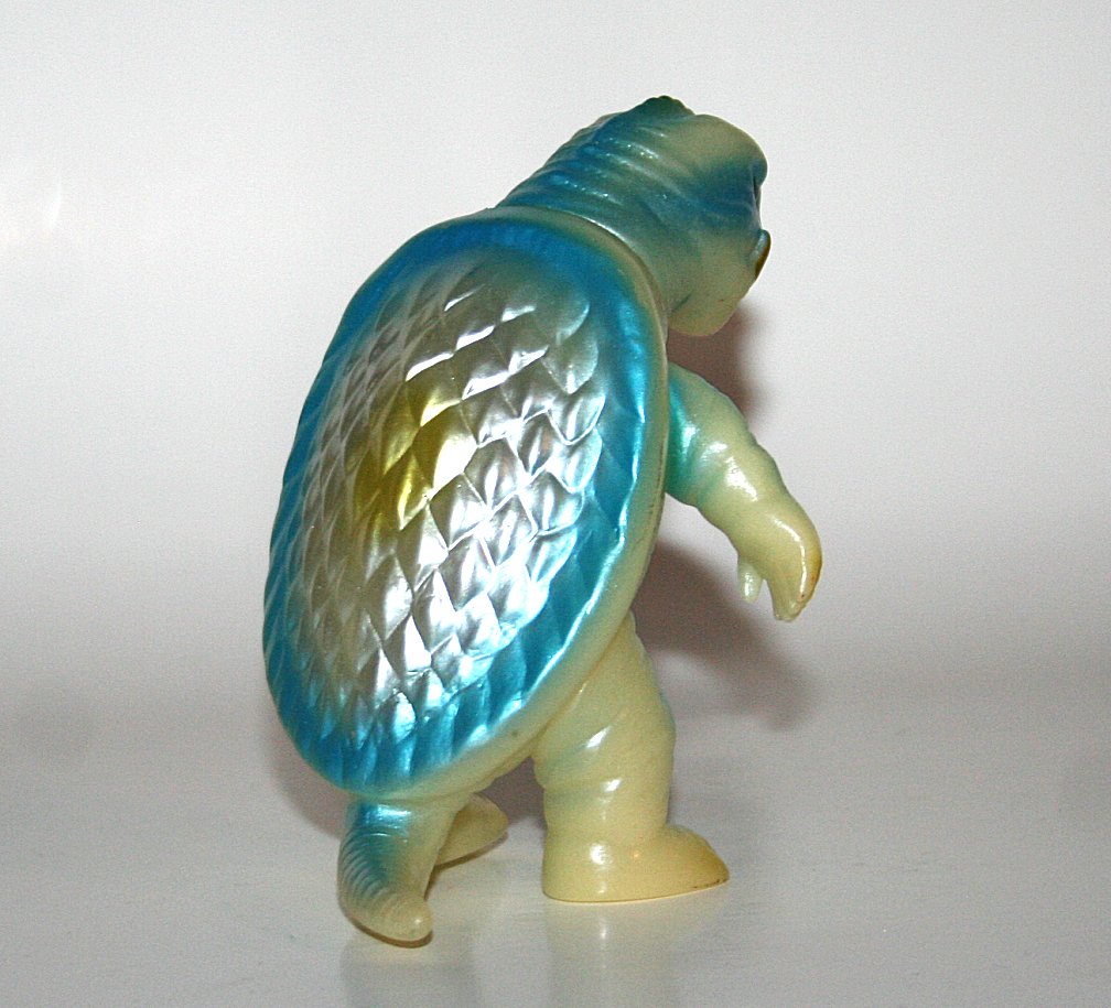 FIGURINE VINYLE SOUPLE Plasma Gamera Rocket Pro 18 EUR 122,71 - FR