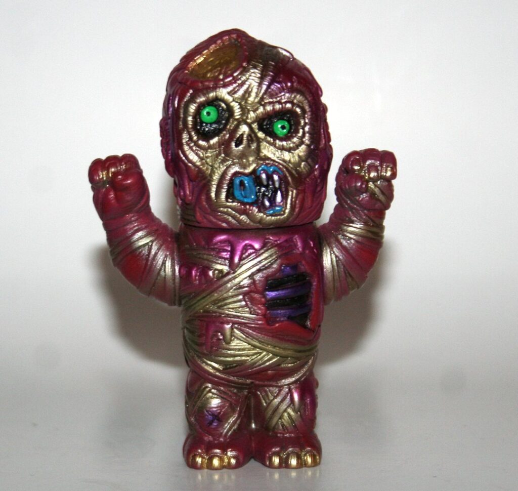 KtoKto Painted Maroon Gaki Zombie