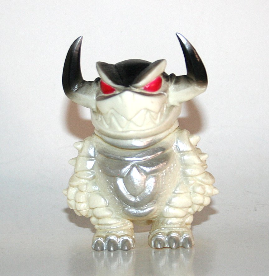 Monstock White Mini Destdon