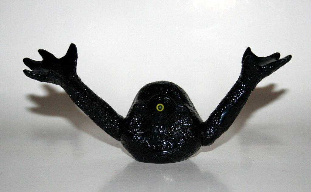 Slave One Black Arms Out Gero