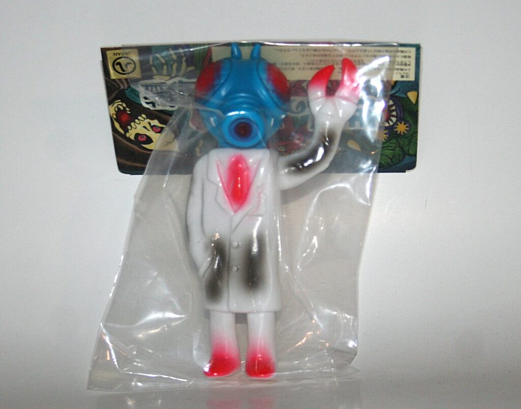 Maruhachi Gangu Blue and White The Fly