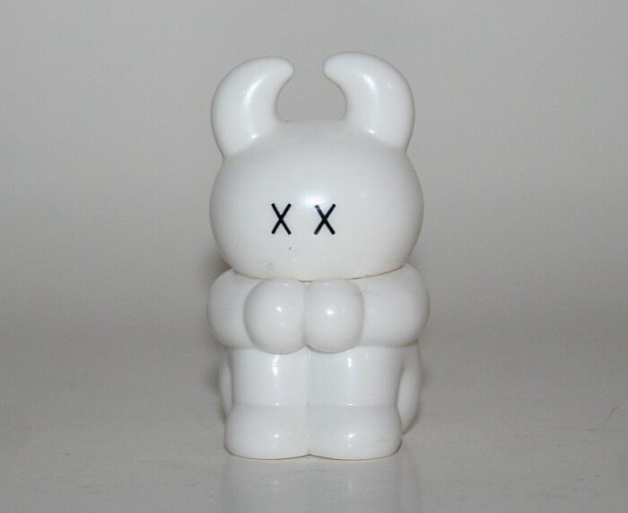 最大80％オフ Medicom x Uamou VAG Series 13 Kaws Eyes Thinking Uamou その他